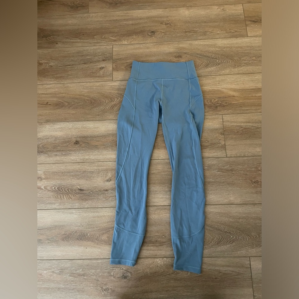 Lululemon Wunder under leggings size 4
